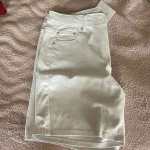 Elegant White Denim Skirt